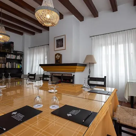 Hotel Tugasa Truchas El Bosque