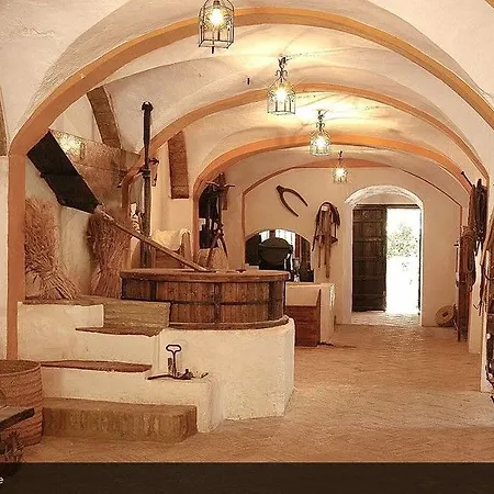Hotel Tugasa Truchas