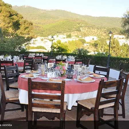 Tugasa Truchas Hotel