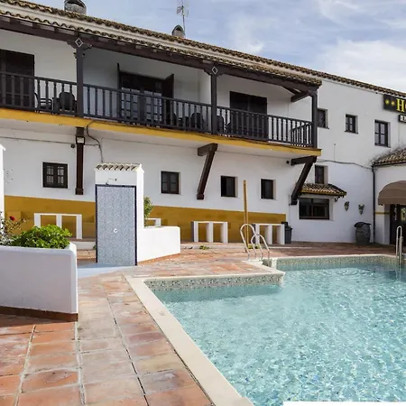 Hotel Tugasa Truchas 2*